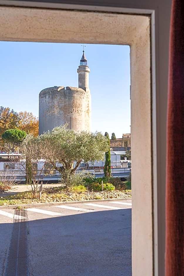 Hôtel La Maison des Croisades - Au pied des Remparts