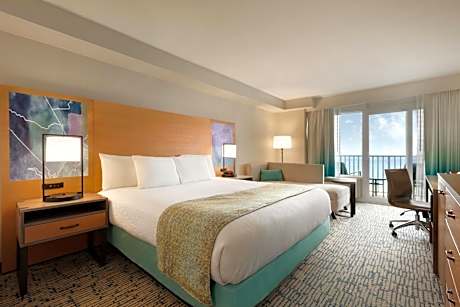 King Room with Ocean View - Non Smoking