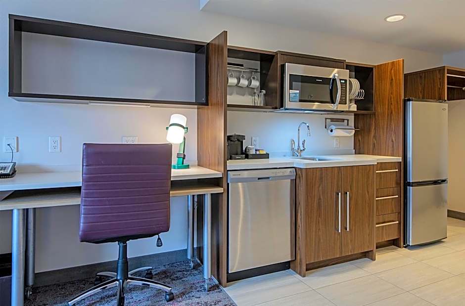 Home2 Suites By Hilton West Edmonton