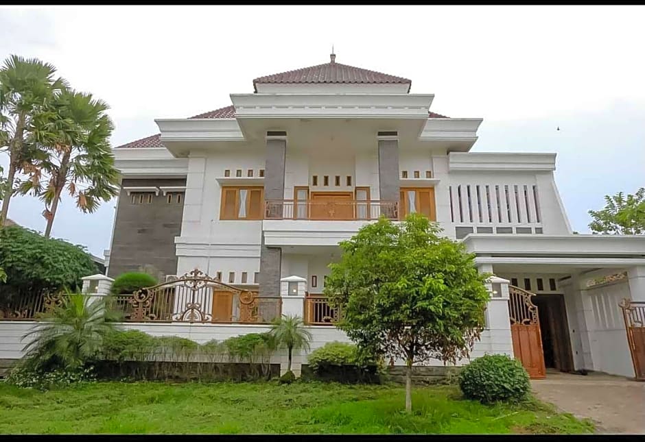 RedDoorz @ Daffi Araya