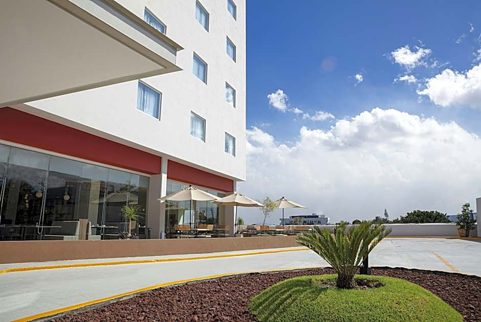 Fiesta Inn Guadalajara Periferico Poniente