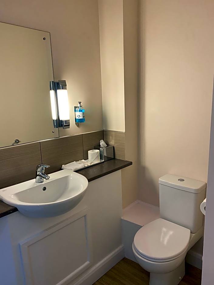 Lysses House Hotel