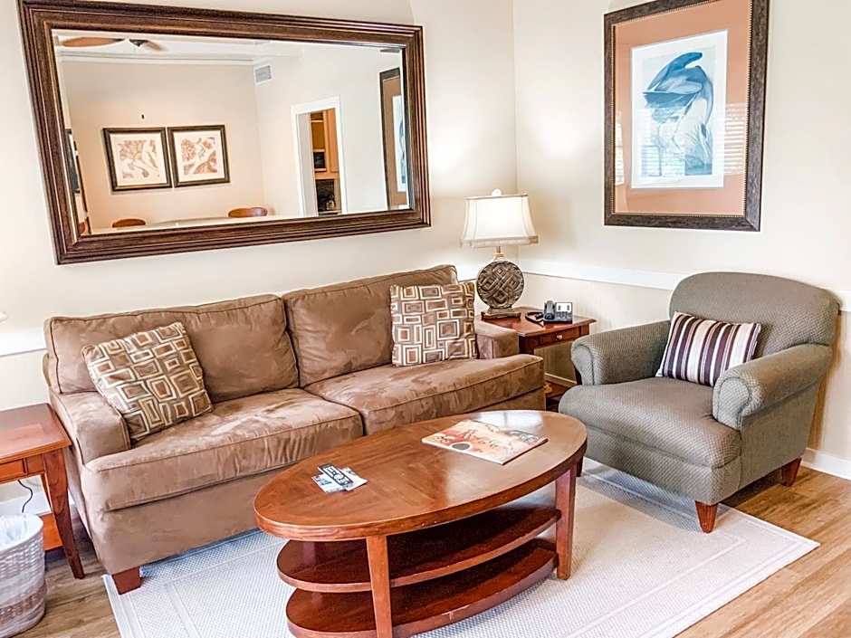 The Lodge at The Bluffs