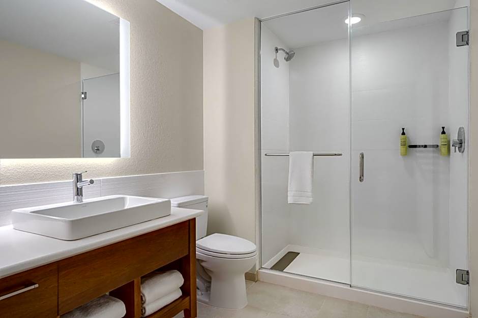 Element Springfield South