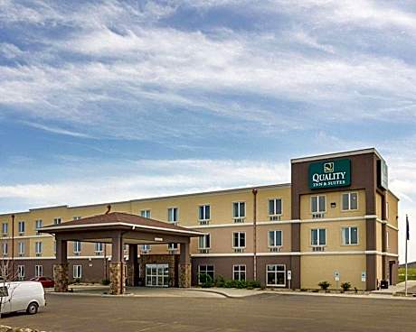 Quality Inn & Suites Minot North