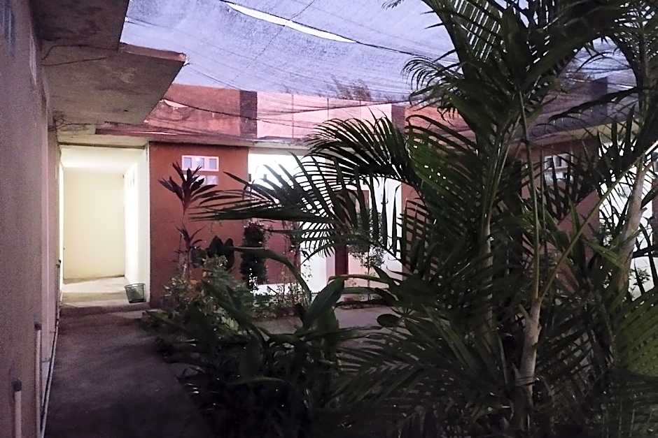 Hotel O Penginapan Melati Tanjung Near Kantor Pengamat Pengairan Tanjung