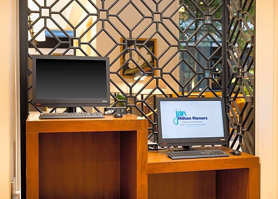 Embassy Suites Hotel Atlanta-Buckhead
