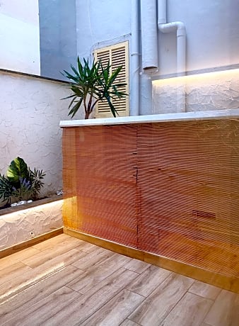 JOY Private room for 8 people