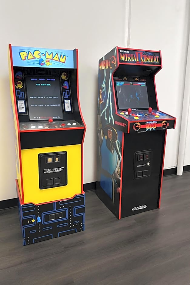 Bay Ridge ApartHotel