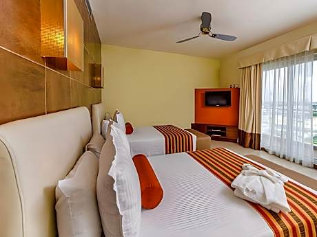 Suite 2 Double Beds
