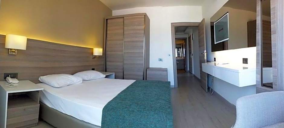 Zdjęcie 1 z 4 — Superior Quadruple Room