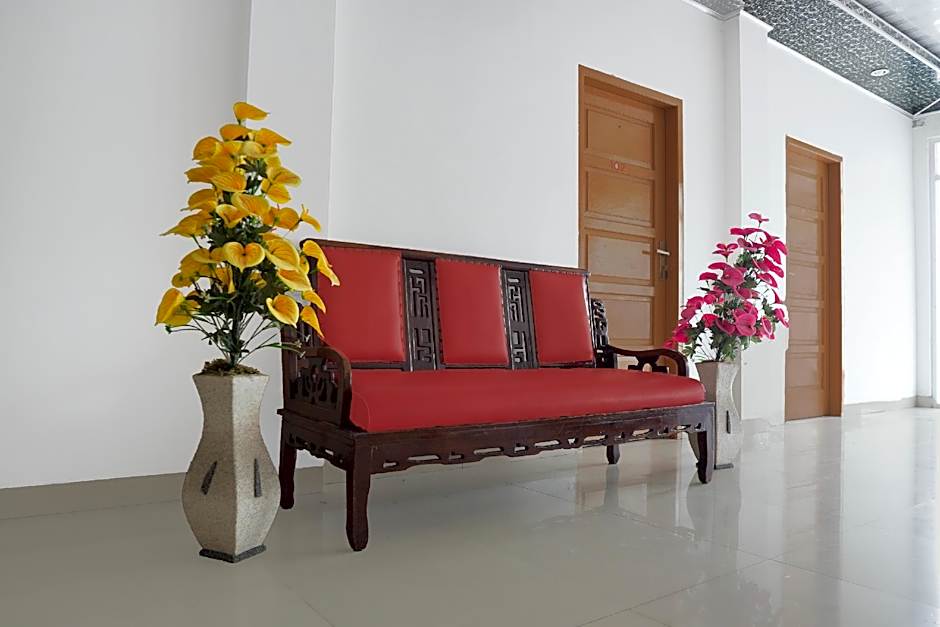 Hotel O near Transmart Padang formerly Sulaiman Residence