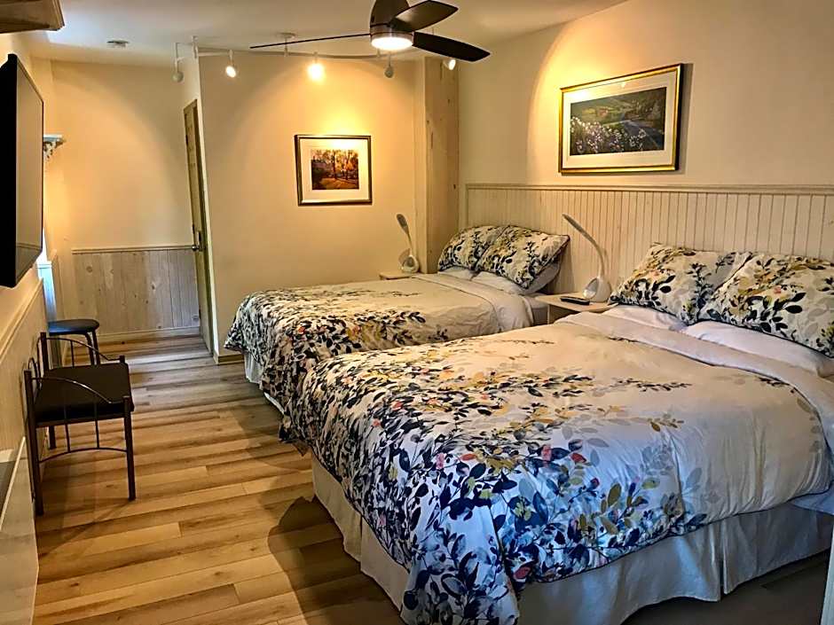 Photo 1 of 10 of 1 Queen Bed