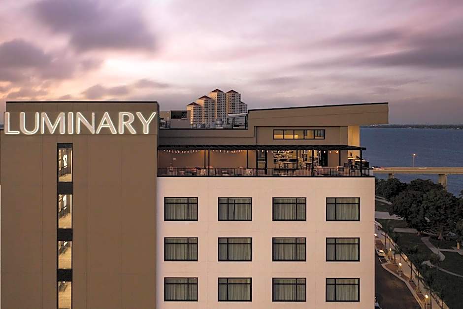 Luminary Hotel & Co., Autograph Hotels