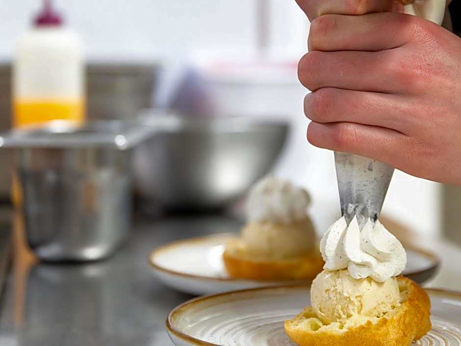 greet Hotel Massieux Lyon Nord