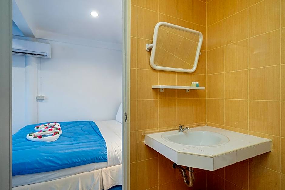 Oceanview Bungalows by EAT, Karon Beach