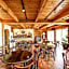 The Boulder Creek Lodge