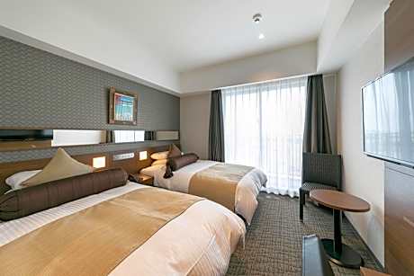 Regular Floor Twin Room with Balcony - Non-Smoking (Misaki Building) - Eco Plan(No Daily Cleaning)