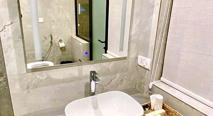 The Manohar Hyderabad