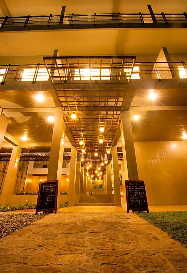 Somerset Mirissa Blue