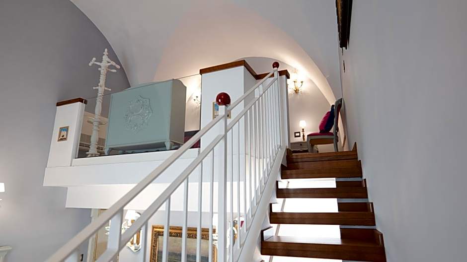 The Crown Palace - Gallipoli