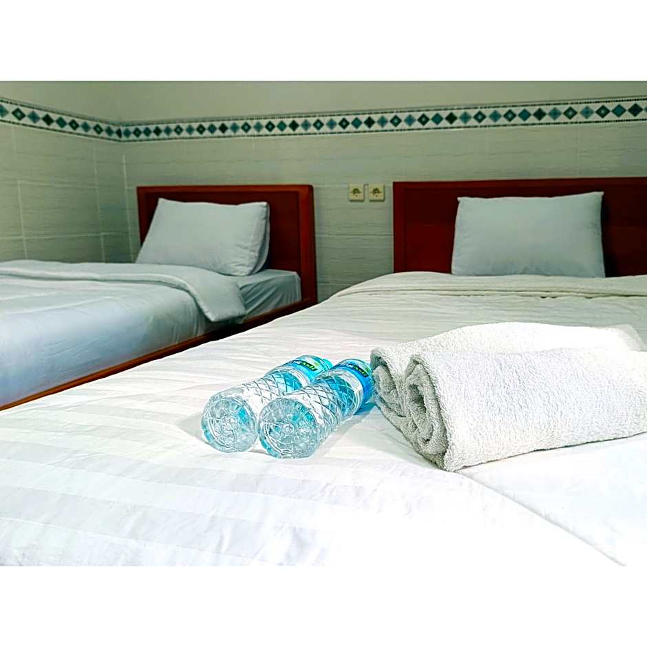 Wisma Mekar Jaya near Solo Safari Mitra RedDoorz