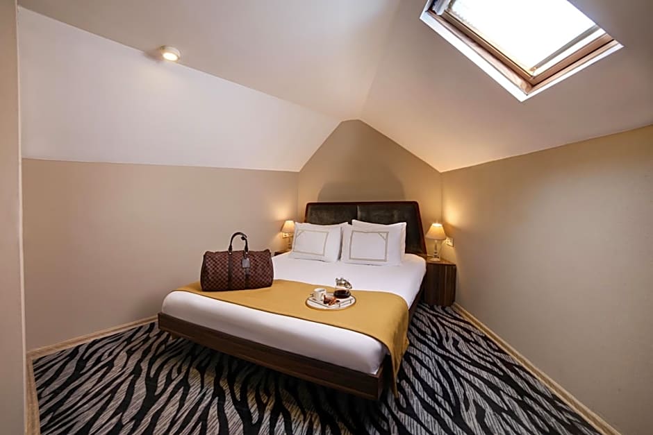 Photo 1 of 5 of Junior Suite, Balcony, Annex Building