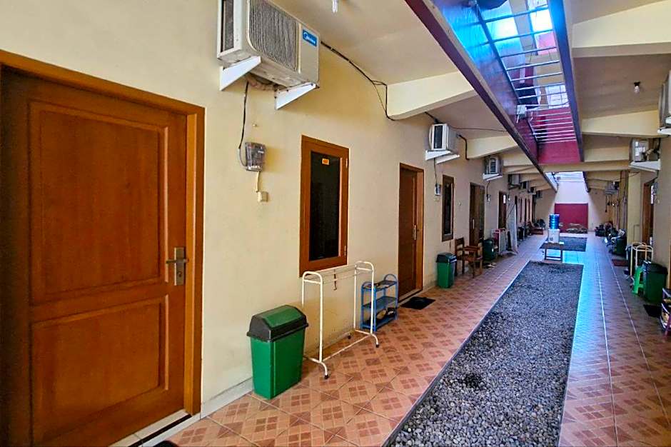 Reddoorz @Griya Kampar Madiun