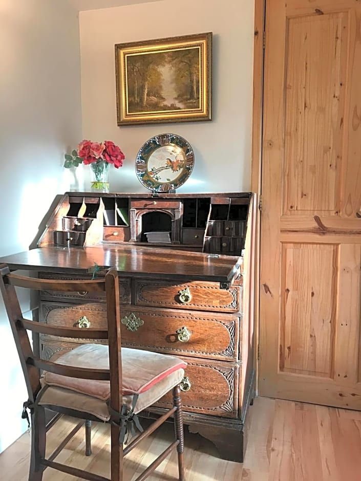 The Potting Shed, self contained, detached retreat in Shapwick village