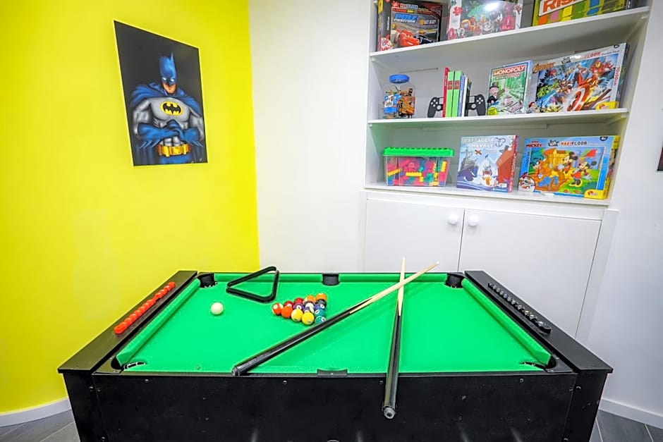 Napoli Games Apartments by Dimorra