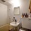 HOTEL R9 The Yard Taketoyo