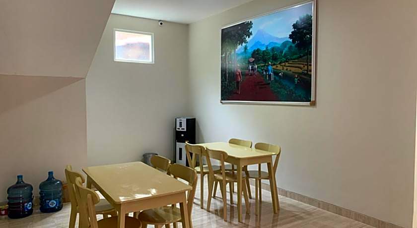 RedDoorz near Alun Alun Purbalingga