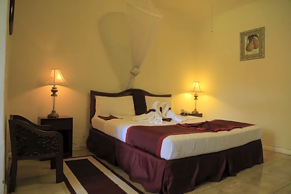 Executive Airport Hotel