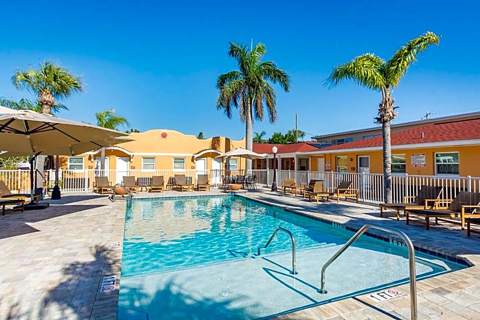 Photo 1 of 50 of Upham Beach Inn