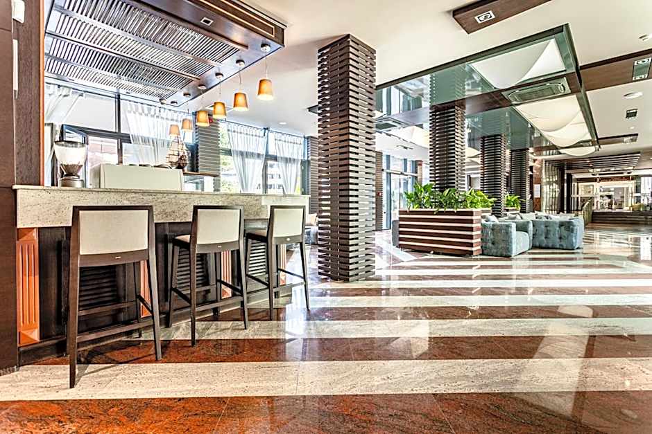 Galeon Residence & SPA