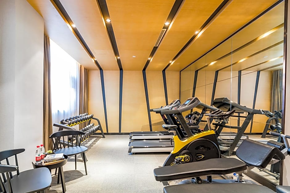 Atour Hotel (Jining Taibai Road Canal City)