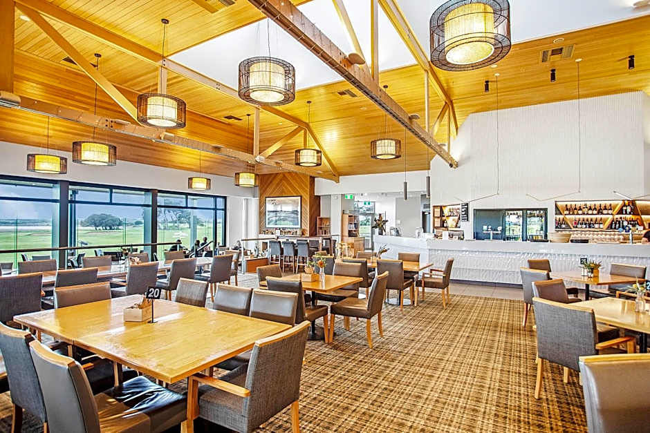 13th Beach Golf Lodges