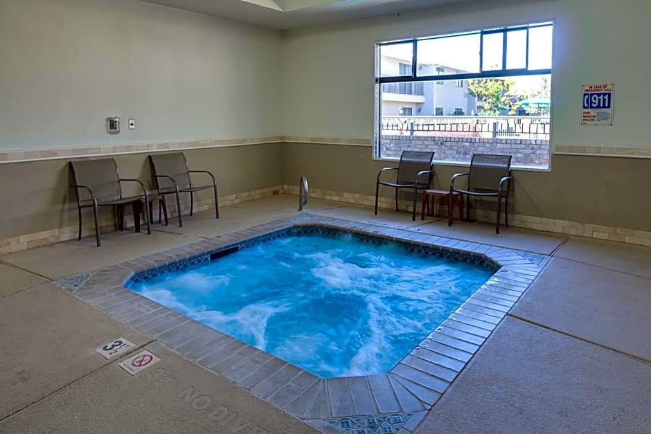 Ashmore Inn And Suites Lubbock