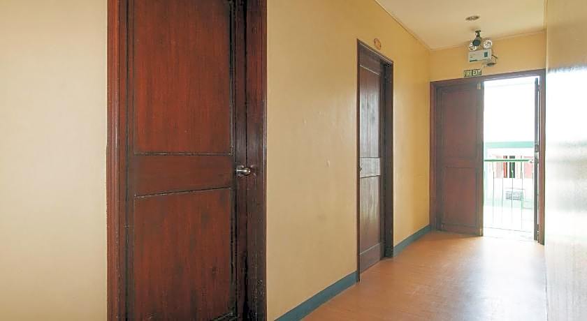 Capital O 740 Bliss Hotel Dau