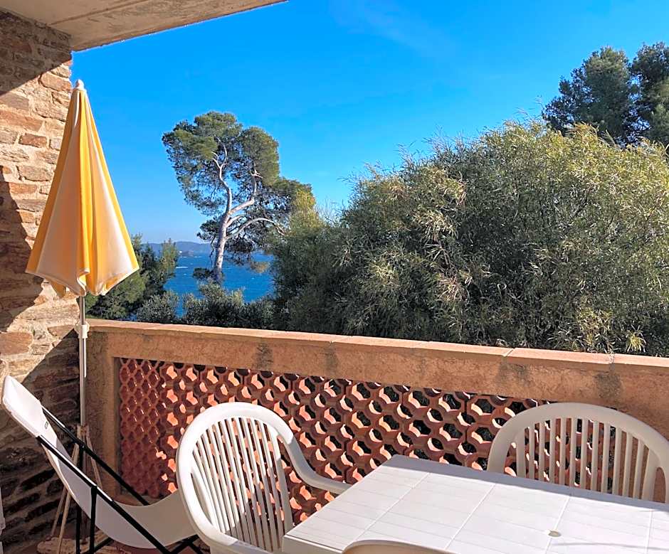 Résidence hôtelière Le Provençal à Giens - Bord de mer