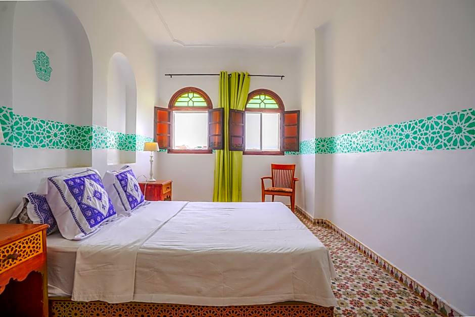 Riad Salt River