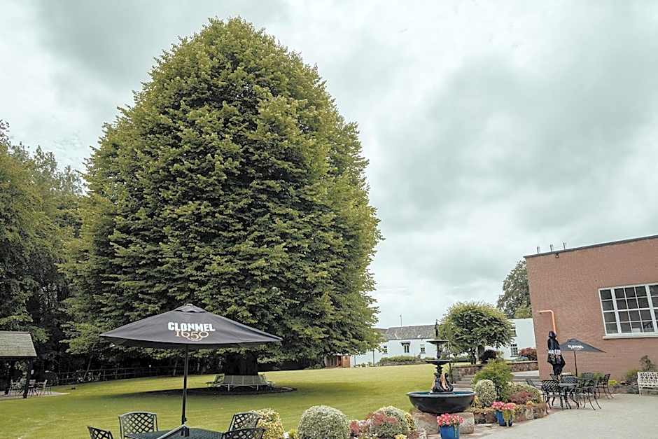 Dunadry Hotel And Gardens