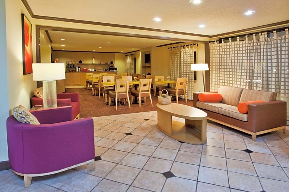La Quinta by Wyndham Columbus State University