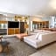 Holiday Inn Atlanta-Gas South Arena Area, an IHG Hotel By IHG
