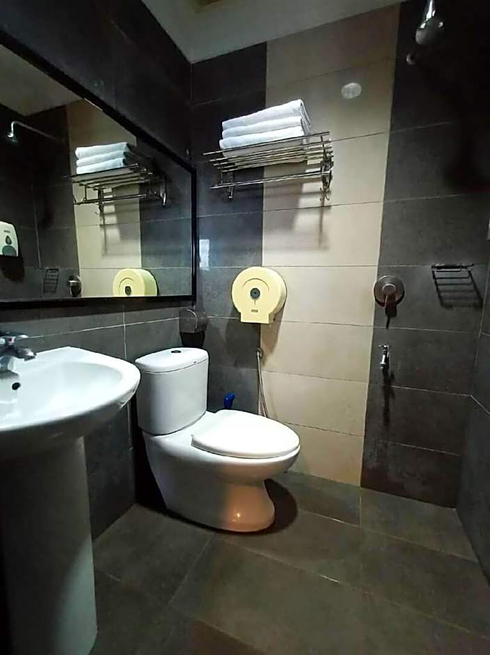 Maya Hotel