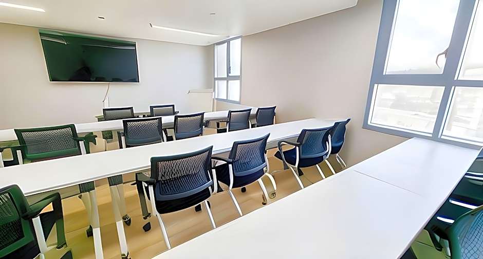 Donghae Oceancity Residence Hotel