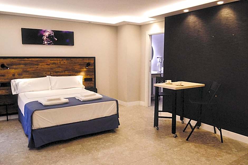 Posidonia Aparthotel