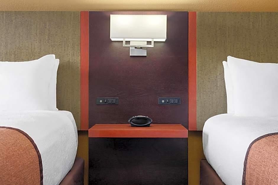 Best Western Discovery Inn