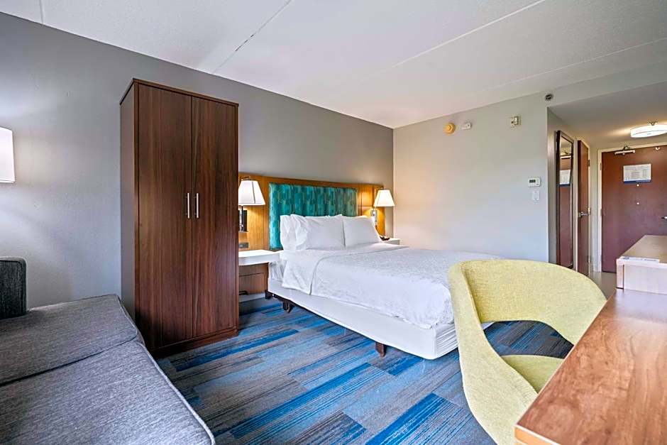 Hampton Inn By Hilton Ridgefield Park