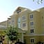 Holiday Inn Express Hotel & Suites Columbus By IHG